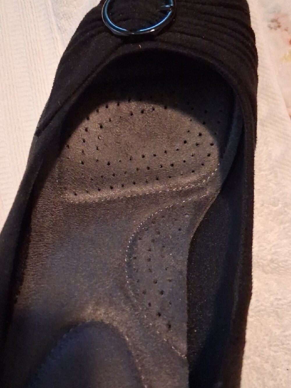 dexflex comfort Black Slip-On Ballet Flats with Decorative Ring - Picture 11 of 11